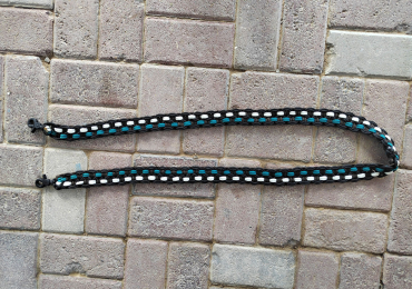 Handmade paracord loop reins